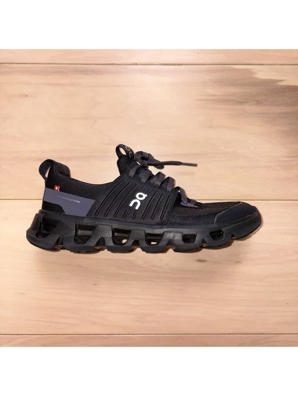 Cloudswift Running Shoes Youth 6.5 Women 8 Black CloudTec Sneakers